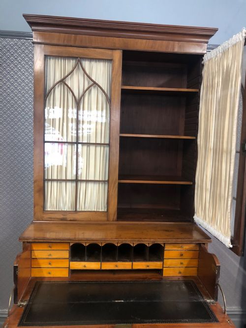 GEORGIAN SECRETARIE BOOKCASE - ADDITIONAL PHOTO 2