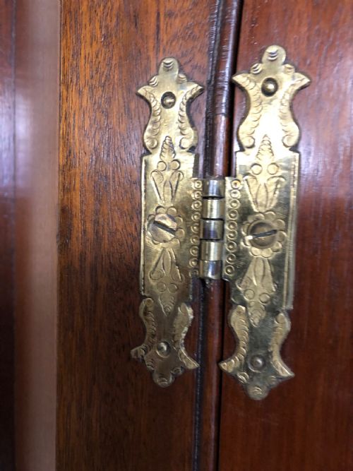 MAHOGANY GEORGIAN CORNER CABINET - ADDITIONAL PHOTO 2