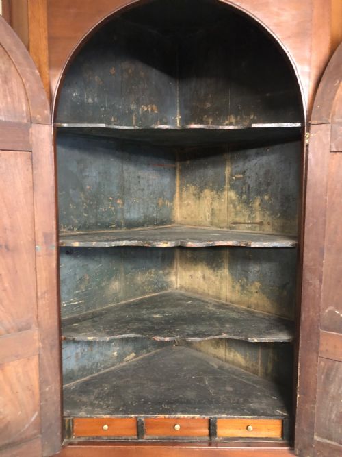 MAHOGANY GEORGIAN CORNER CABINET - ADDITIONAL PHOTO 3