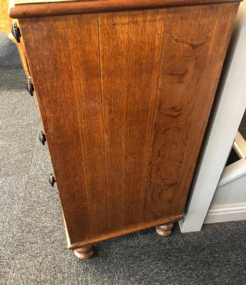 VICTORIAN OAK CHEST OF DRAWERS - ADDITIONAL PHOTO 1