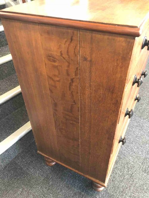 VICTORIAN OAK CHEST OF DRAWERS - ADDITIONAL PHOTO 2