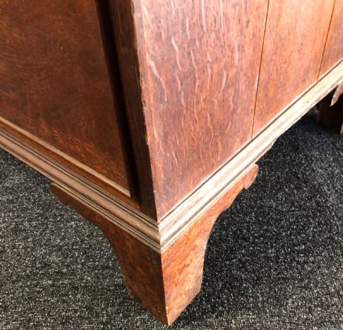 MID GEORGIAN OAK CHEST OF DRAWERS - ADDITIONAL PHOTO 2