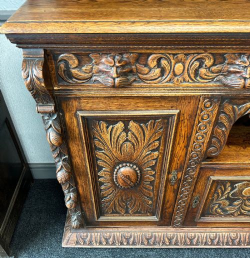 CARVED OAK MIRROR BACK SIDEBOARD - ADDITIONAL PHOTO 2