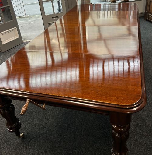 victorian mahogany extending dining table - CATEGORY: ANTIQUE TABLES - DATED VICTORIAN