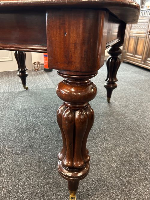 VICTORIAN MAHOGANY EXTENDING DINING TABLE - ADDITIONAL PHOTO 4