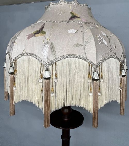 MAHOGANY STANDARD LAMP - ADDITIONAL PHOTO 1