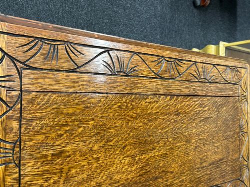 ANTIQUE OAK MONKS BENCH - ADDITIONAL PHOTO 9