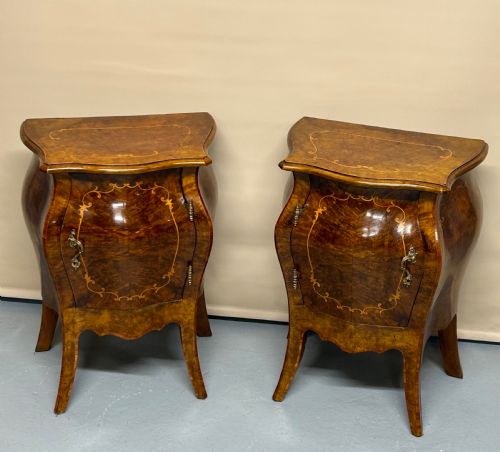 pair of walnut french bombe side cabinets - CATEGORY: ANTIQUE CABINETS - DATED 19TH CENTURY