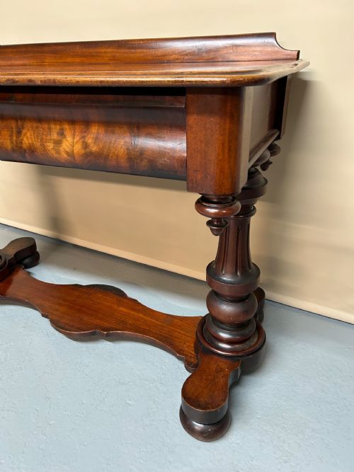 VICTORIAN MAHOGANY WASH STAND - ADDITIONAL PHOTO 3