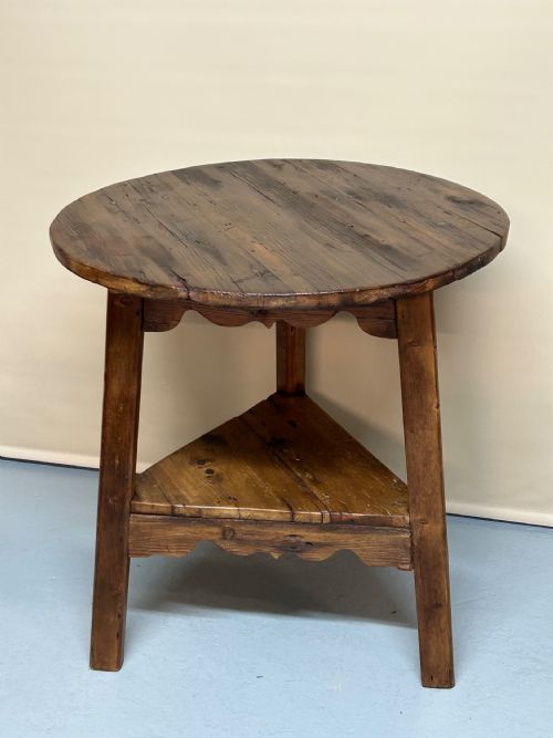 PINE CRICKET TABLE - ADDITIONAL PHOTO 2