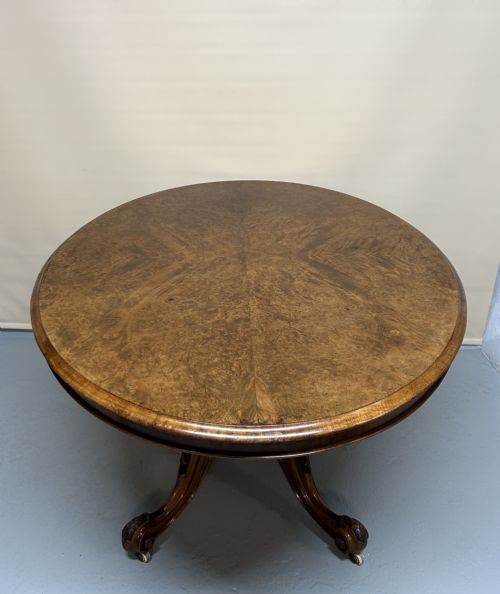 victorian burr walnut loo table - CATEGORY: ANTIQUE TABLES - DATED VICTORIAN