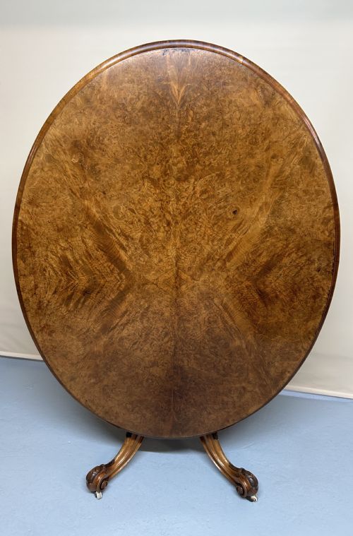 VICTORIAN BURR WALNUT LOO TABLE - ADDITIONAL PHOTO 1
