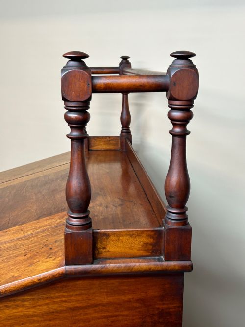 VICTORIAN MAHOGANY CLERKS DESK - ADDITIONAL PHOTO 3