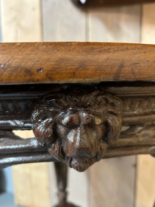 BRITANNIA PUB TABLE - ADDITIONAL PHOTO 2