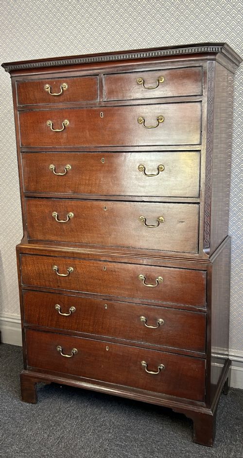 GEORGE III MAHOGANY CHEST ON CHEST - ADDITIONAL PHOTO 1