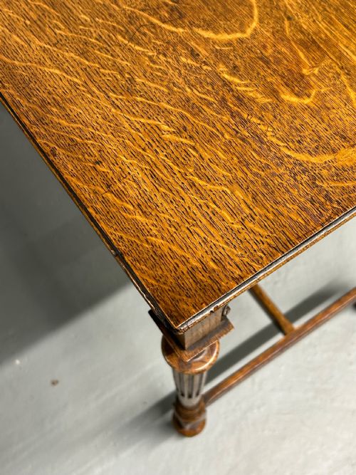 OAK SIDE TABLE - ADDITIONAL PHOTO 2