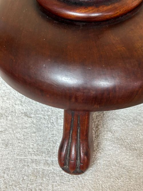 CHINESE CARVED DRAGON TABLE LAMP - ADDITIONAL PHOTO 3