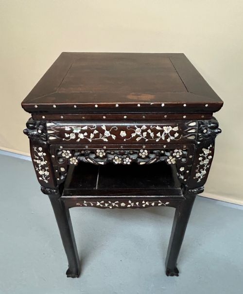 CHINESE MOTHER OF PEARL SIDE TABLE - ADDITIONAL PHOTO 3
