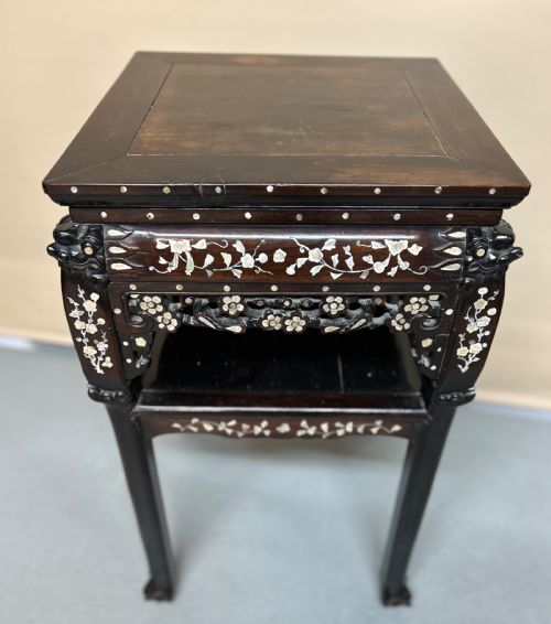 CHINESE MOTHER OF PEARL SIDE TABLE - ADDITIONAL PHOTO 5