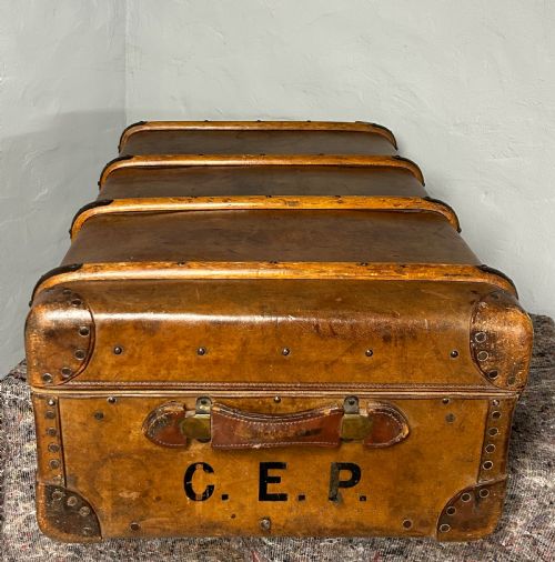 VINTAGE STEAMER TRUNK - ADDITIONAL PHOTO 1