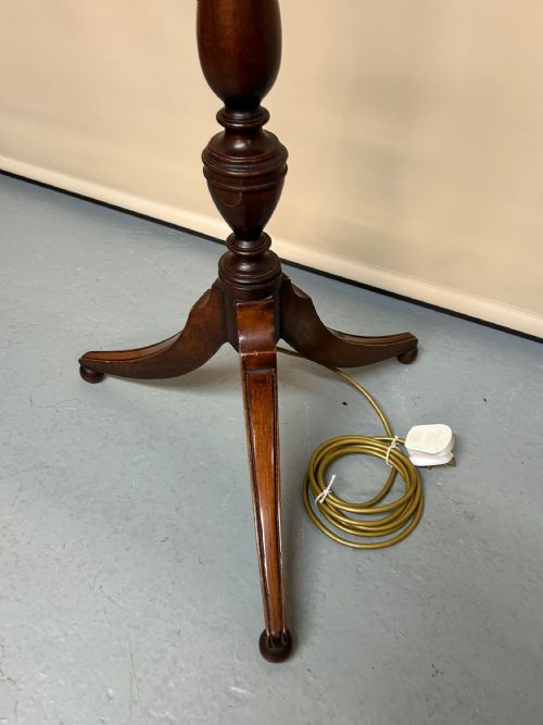 MAHOGANY REGENCY REVIVAL FLOOR LAMP - ADDITIONAL PHOTO 2