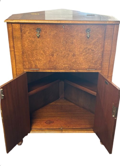 WARING AND GILLOW BURR WALNUT CORNER COCKTAIL CABINET - ADDITIONAL PHOTO 2