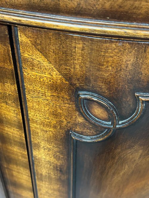 MAHOGANY DEMI LUNE SIDE CABINET - ADDITIONAL PHOTO 6