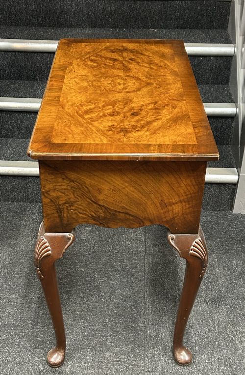 QUEEN ANNE STYLE 1920S WALNUT LOWBOY - ADDITIONAL PHOTO 1