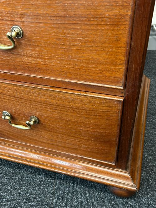 19TH CENTURY SOLID WALNUT CHEST OF DRAWERS - ADDITIONAL PHOTO 3