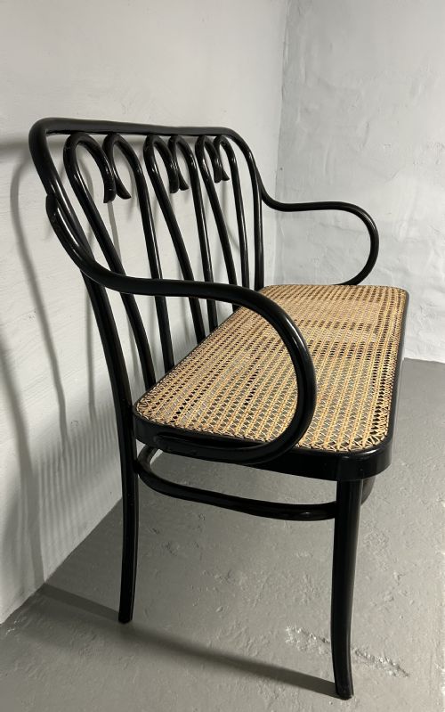 THONET BENCH LOVESEAT NO 16 - ADDITIONAL PHOTO 1