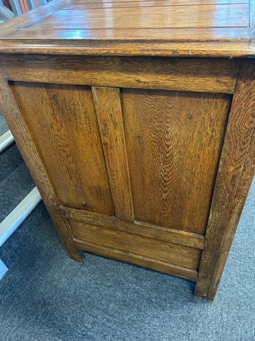 19TH CENTURY OAK MULE CHEST - ADDITIONAL PHOTO 6