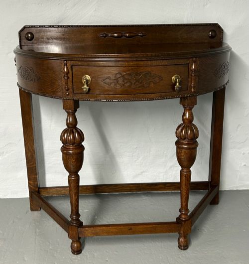 OAK 1920S DEMI LUNE SIDE TABLE - ADDITIONAL PHOTO 1