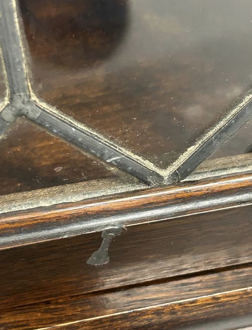 PAIR OF OAK GLOBE WERNICKE BARRISTERS BOOKCASES WITH LEADED DOORS - ADDITIONAL PHOTO 6