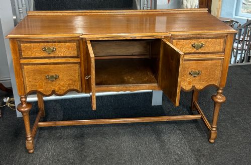 OAK AND BURR WALNUT SIDEBOARD - ADDITIONAL PHOTO 2
