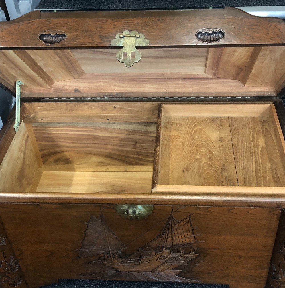 Camphor wood storage chest View IV