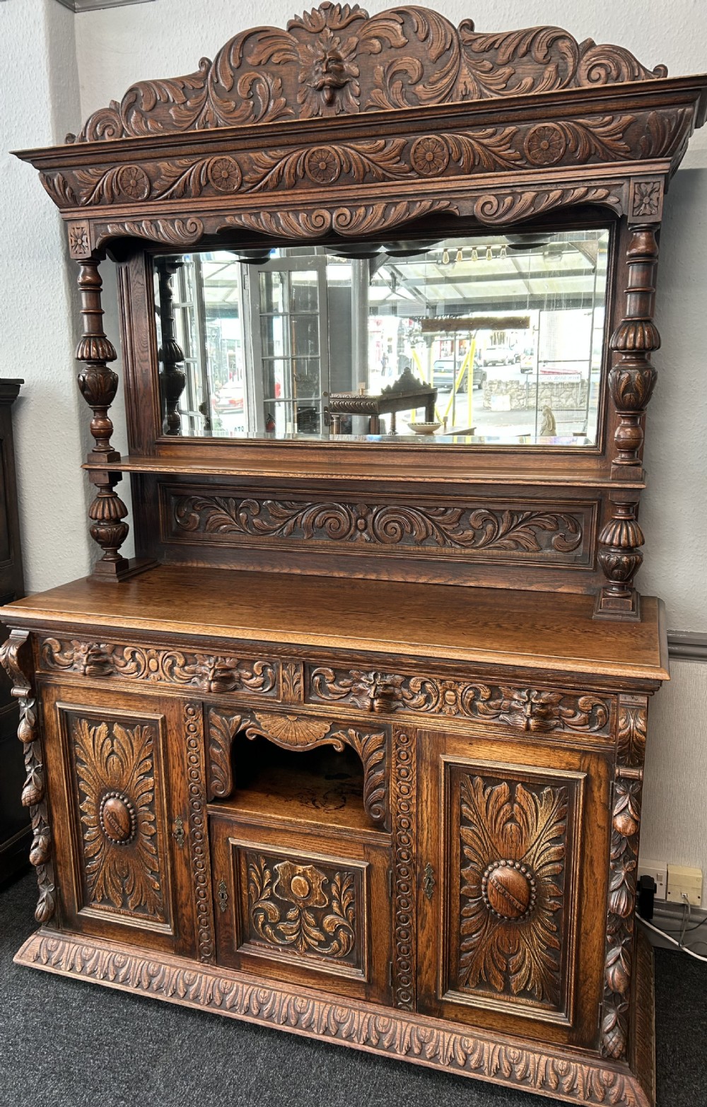 Carved oak mirror back sideboard 