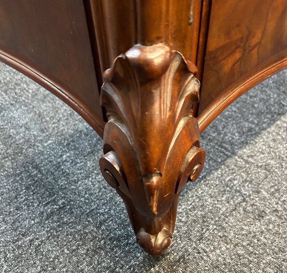 French mahogany bed View IV
