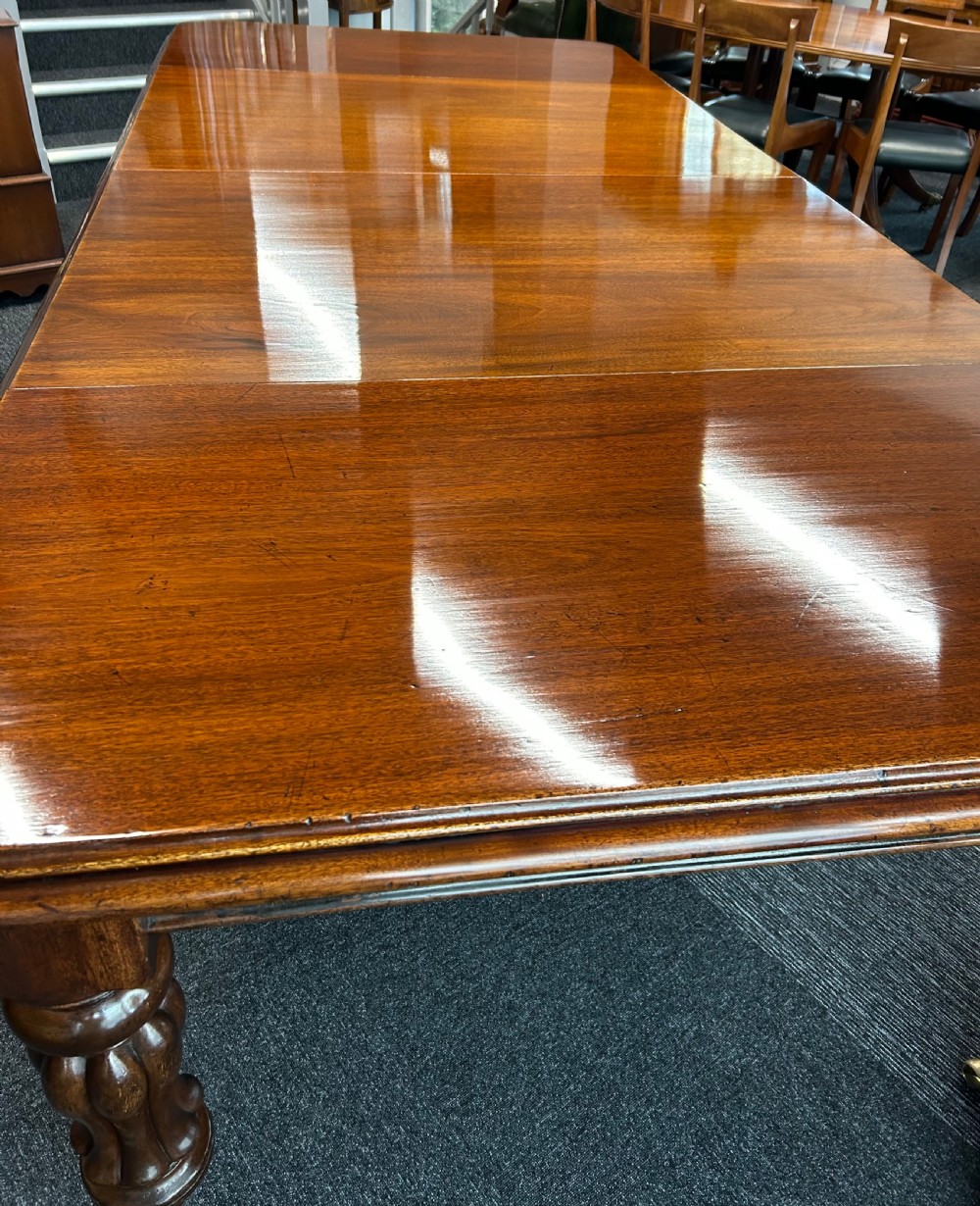 Victorian mahogany extending dining table View IV