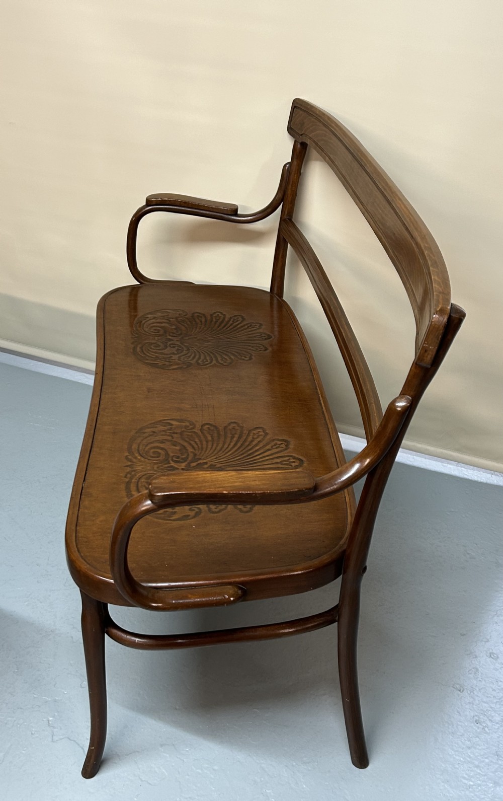 Bentwood Thonet Bench Seat View II