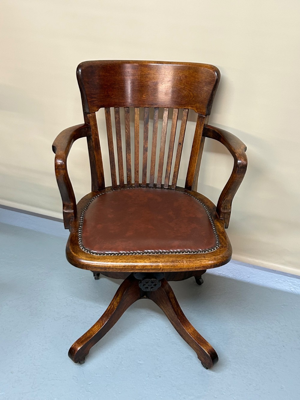 Edwardian Oak Office Chair 