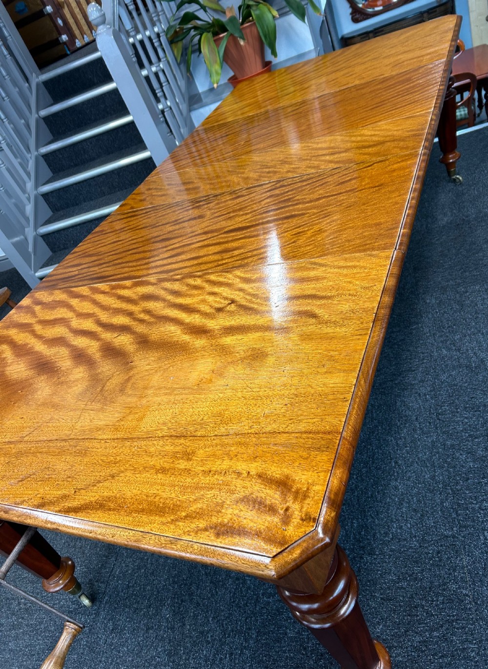 Victorian Wind Out Table View II