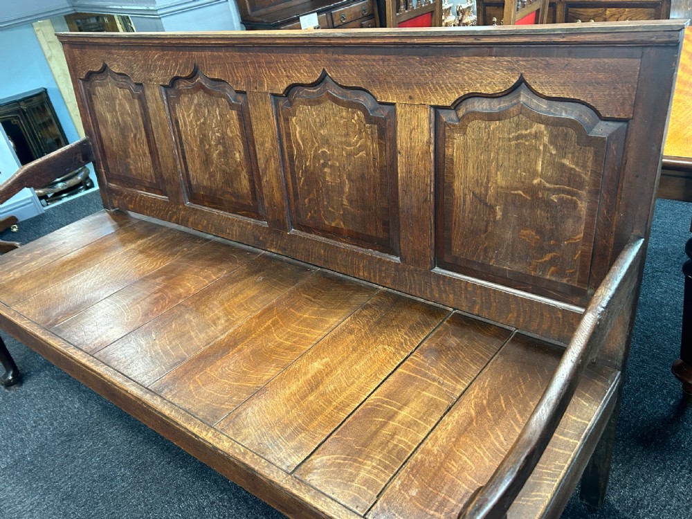 Georgian oak settle View V