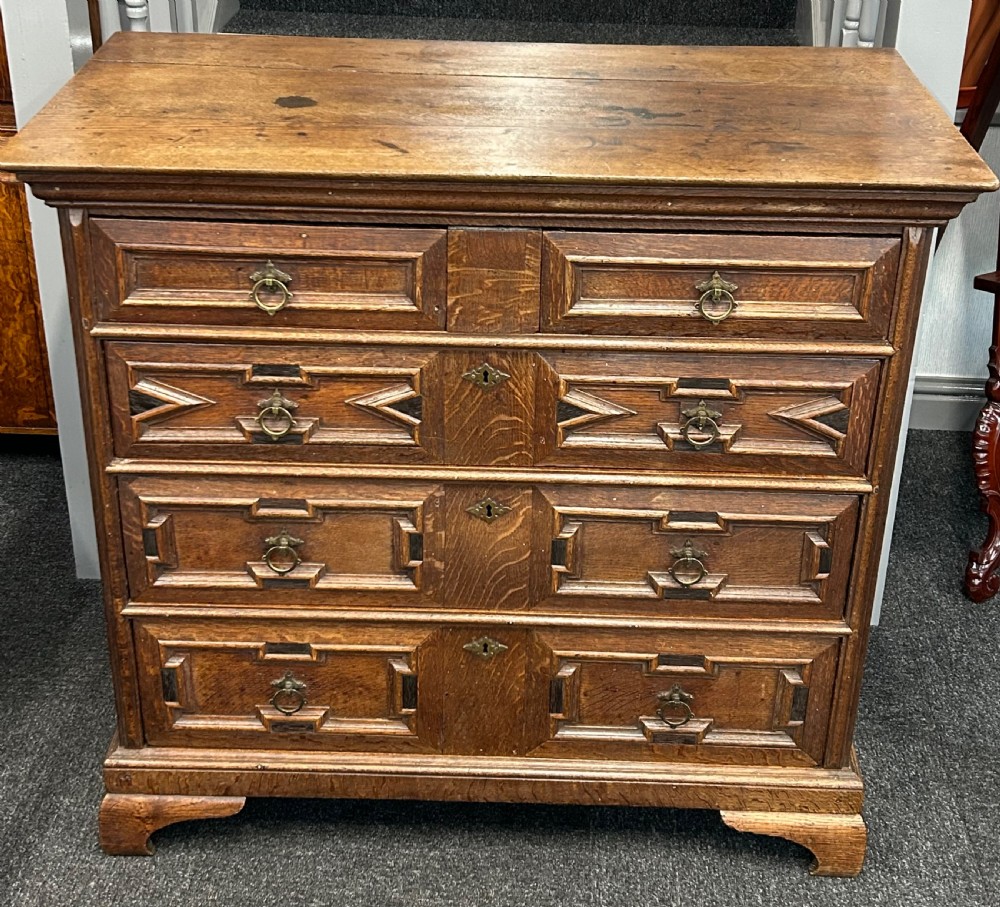 Jacobean oak 18th century chest of drawers 