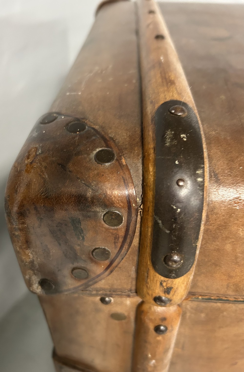 Vintage steamer trunk View V