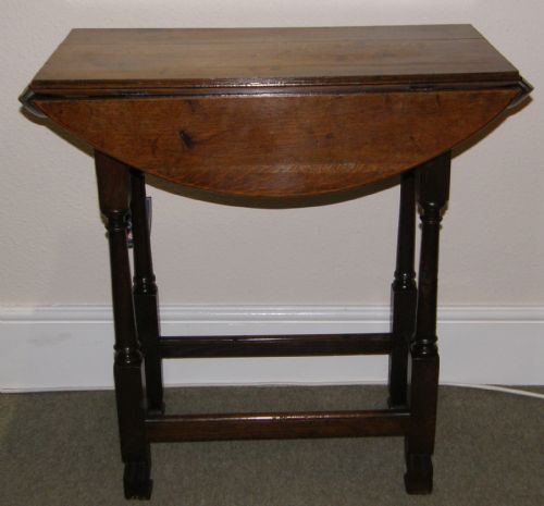 18th Century Small Breakfast Table