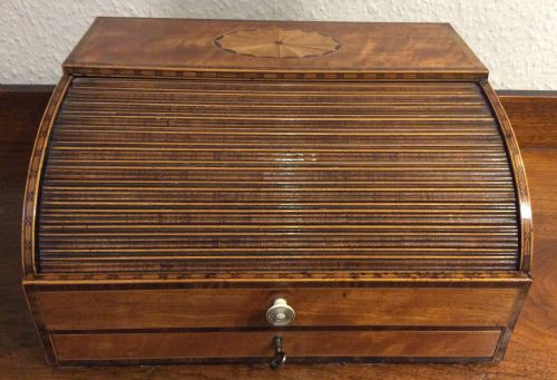 Fine Quality Tambour Desk Stand