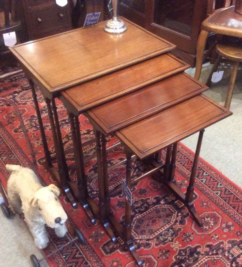 Quartetto Set of Mahogany Tables