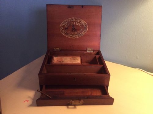 Victorian Reeves & Sons Artist Watercolour Box