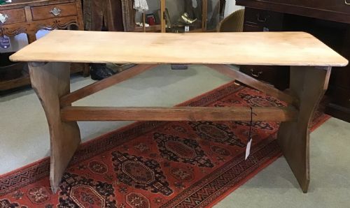 Elm Cotswold School Tavern Table