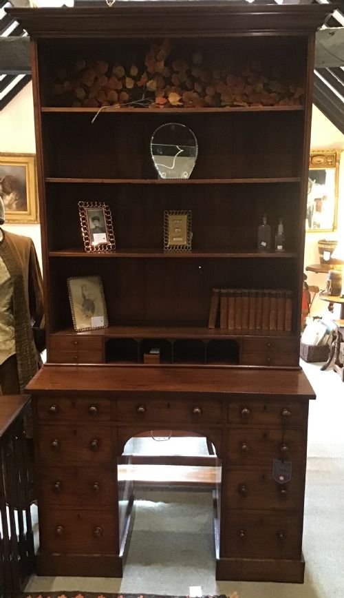 Chemist Dispensing Desk